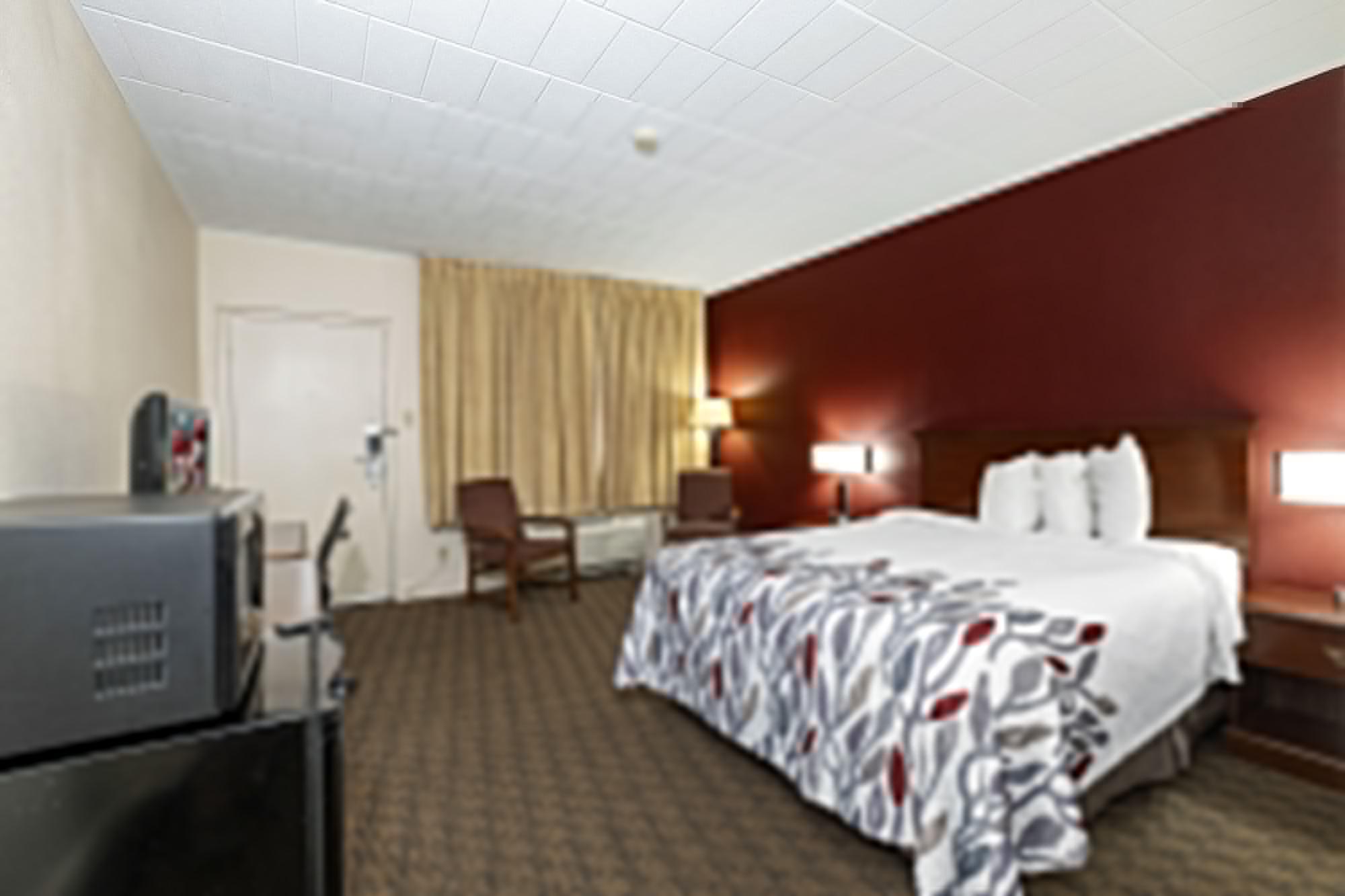 Red Roof Inn & Suites Hazleton Bagian luar foto